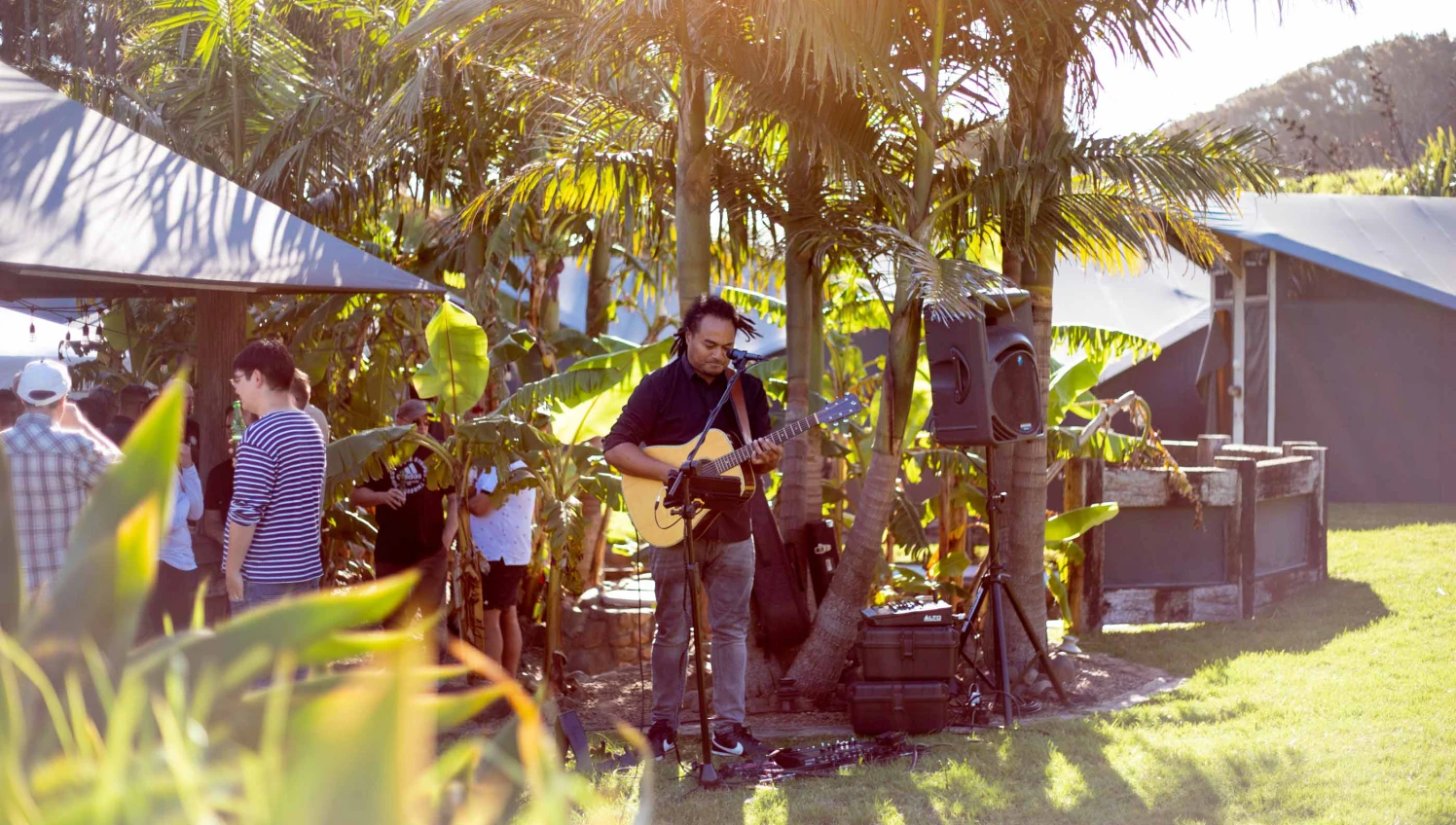 pic header villagevenue 21