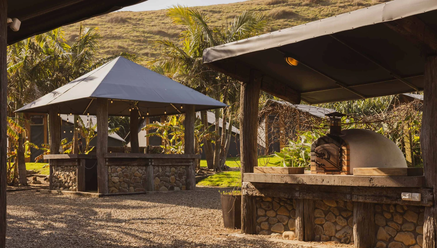 pic header villagevenue 22 v2